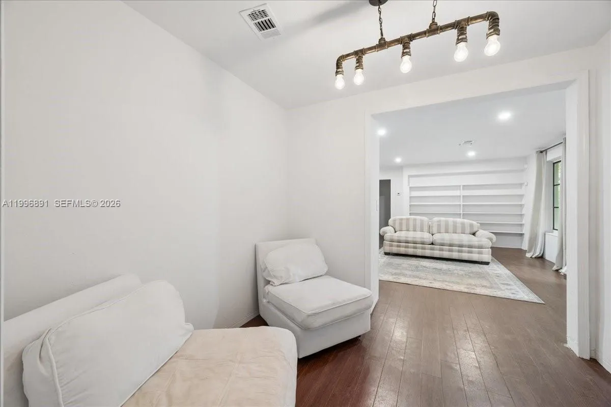 3490 William Ave, Miami, Florida 33133, Miami, Florida 33133, 4 Bedrooms Bedrooms, ,2 BathroomsBathrooms,Residential Lease,For Rent,3490 William Ave, Miami, Florida 33133,A11996891