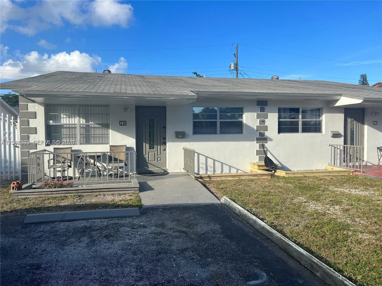 15 Se 13th St 17, Dania Beach, Florida 33004, Dania Beach, Florida 33004, 2 Bedrooms Bedrooms, ,2 BathroomsBathrooms,Residential Lease,For Rent,15 Se 13th St 17, Dania Beach, Florida 33004,A12004603