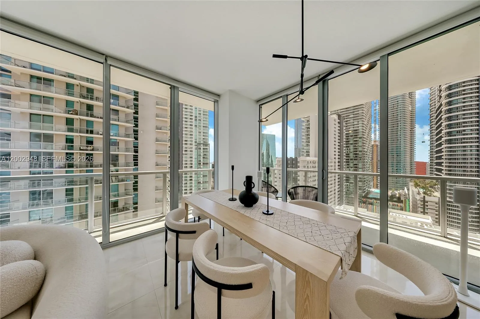 1111 Sw 1st Ave 2719-n, Miami, Florida 33130, Miami, Florida 33130, 2 Bedrooms Bedrooms, ,2 BathroomsBathrooms,Residential Lease,For Rent,1111 Sw 1st Ave 2719-n, Miami, Florida 33130,A12002948