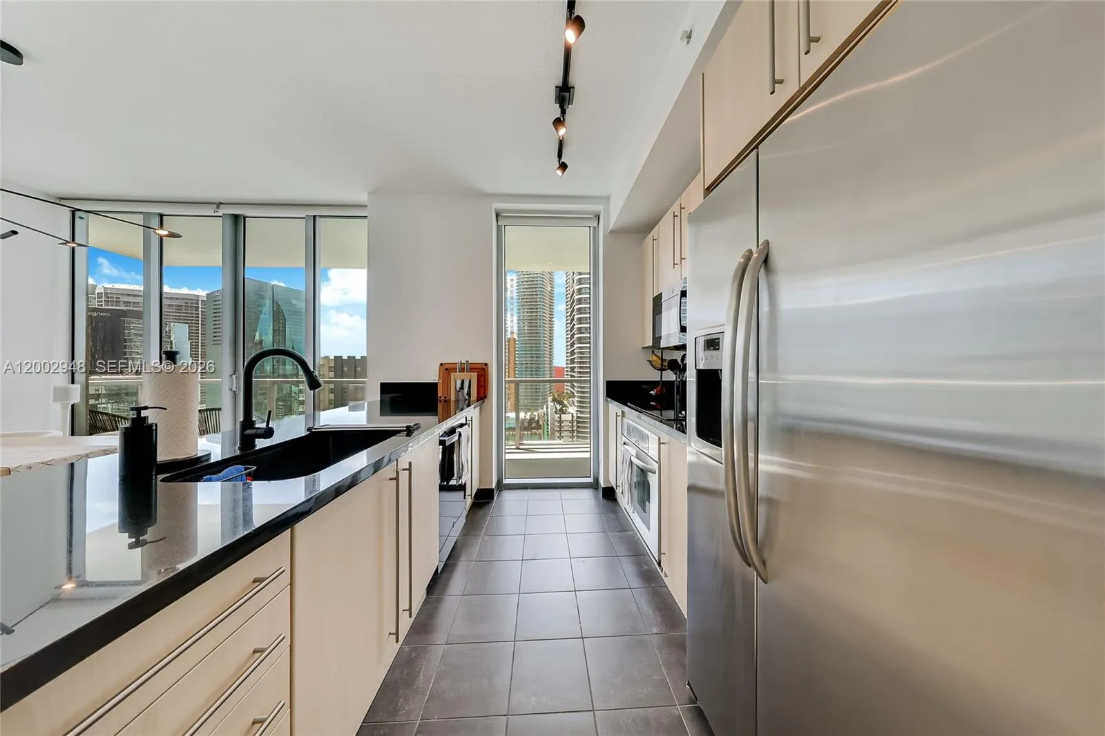 1111 Sw 1st Ave 2719-n, Miami, Florida 33130, Miami, Florida 33130, 2 Bedrooms Bedrooms, ,2 BathroomsBathrooms,Residential Lease,For Rent,1111 Sw 1st Ave 2719-n, Miami, Florida 33130,A12002948