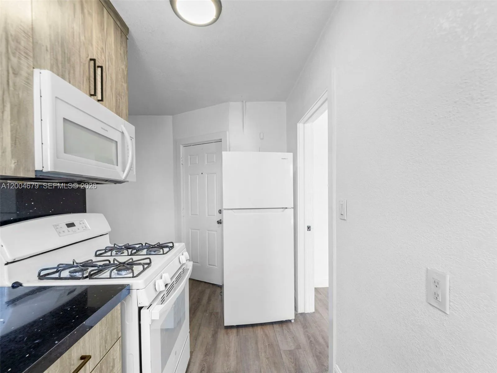 500 Sw 8th St, Miami, Florida 33130, Miami, Florida 33130, 12 Bedrooms Bedrooms, ,6 BathroomsBathrooms,Residential,For Sale,500 Sw 8th St, Miami, Florida 33130,A12004679