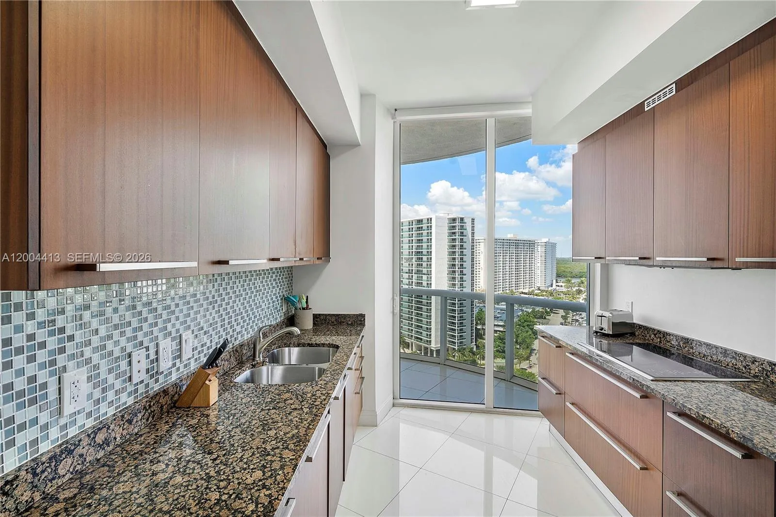 15811 Collins Ave 1205, Sunny Isles Beach, Florida, Sunny Isles Beach, Florida 33160, 2 Bedrooms Bedrooms, ,2 BathroomsBathrooms,Residential Lease,For Rent,15811 Collins Ave 1205, Sunny Isles Beach, Florida,A12004413