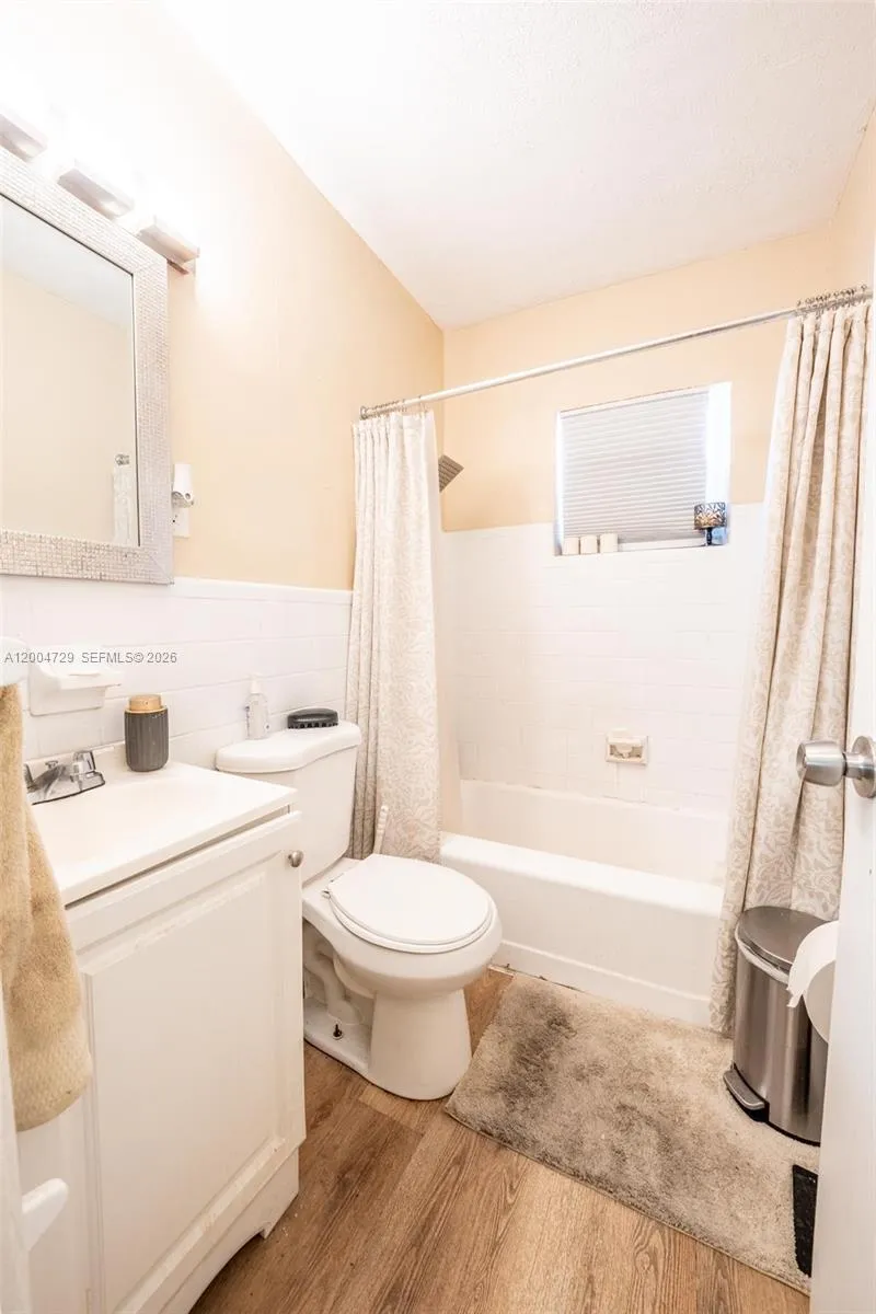 532 Nw 19th Ave, Fort Lauderdale, Florida 33311, Fort Lauderdale, Florida 33311, ,Residential Income,For Sale,532 Nw 19th Ave, Fort Lauderdale, Florida 33311,A12004729