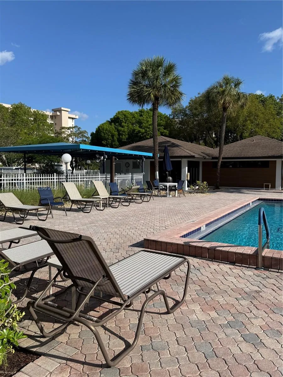 2691 S Course Dr 202, Pompano Beach, Florida 33069, Pompano Beach, Florida 33069, 2 Bedrooms Bedrooms, ,2 BathroomsBathrooms,Residential,For Sale,2691 S Course Dr 202, Pompano Beach, Florida 33069,A12004756