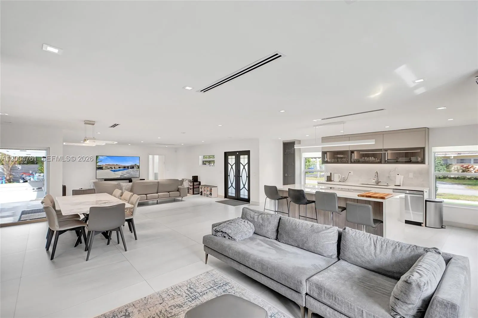 2126 Ne 187th St, North Miami Beach, Florida 33179, North Miami Beach, Florida 33179, 5 Bedrooms Bedrooms, ,3 BathroomsBathrooms,Residential,For Sale,2126 Ne 187th St, North Miami Beach, Florida 33179,A12004761