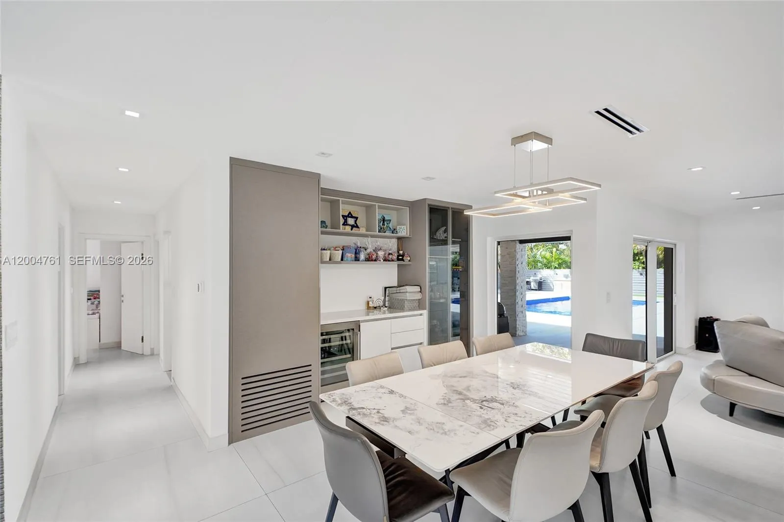 2126 Ne 187th St, North Miami Beach, Florida 33179, North Miami Beach, Florida 33179, 5 Bedrooms Bedrooms, ,3 BathroomsBathrooms,Residential,For Sale,2126 Ne 187th St, North Miami Beach, Florida 33179,A12004761