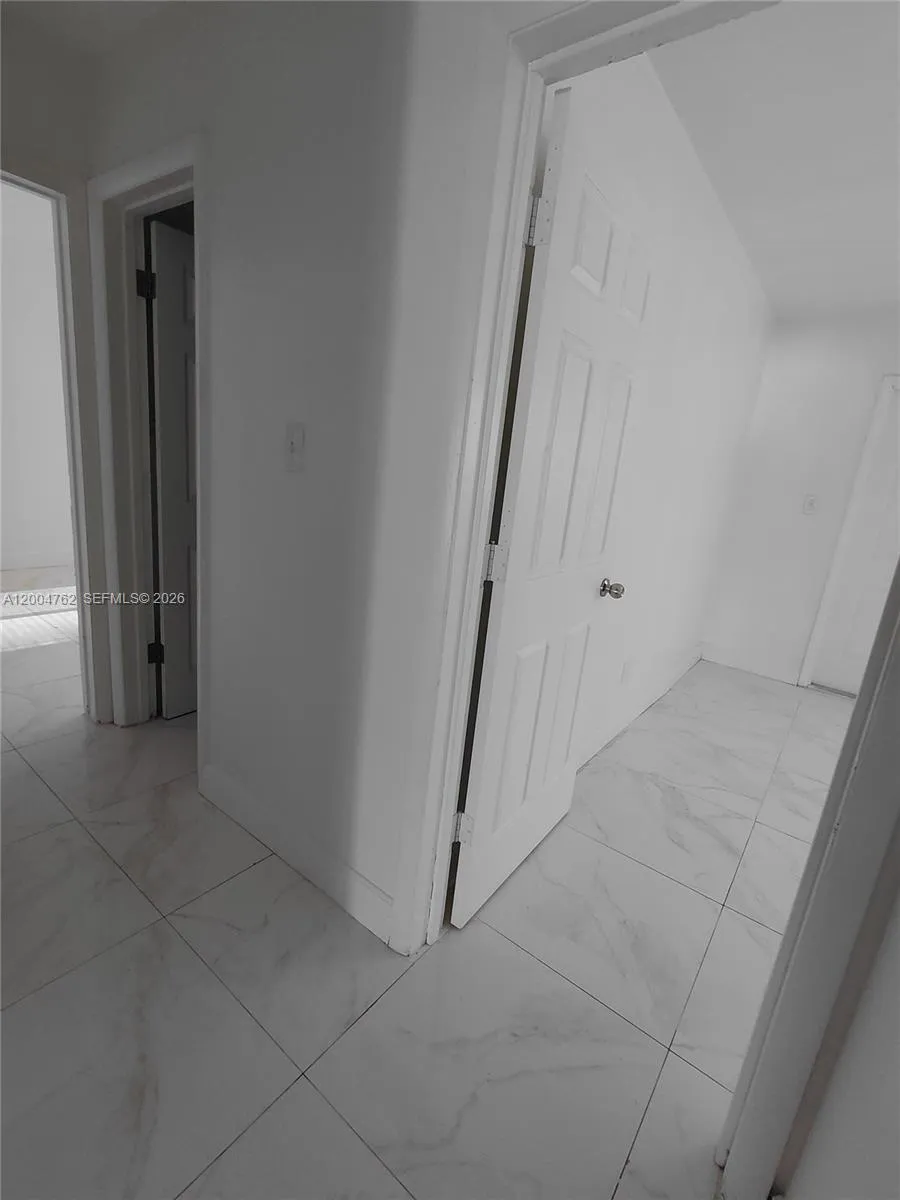 5641 Nw 15th St 3, Lauderhill, Florida 33313, Lauderhill, Florida 33313, 2 Bedrooms Bedrooms, ,1 BathroomBathrooms,Residential Lease,For Rent,5641 Nw 15th St 3, Lauderhill, Florida 33313,A12004762