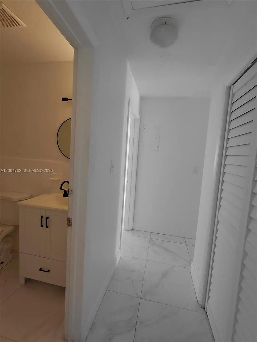 5641 Nw 15th St 3, Lauderhill, Florida 33313, Lauderhill, Florida 33313, 2 Bedrooms Bedrooms, ,1 BathroomBathrooms,Residential Lease,For Rent,5641 Nw 15th St 3, Lauderhill, Florida 33313,A12004762