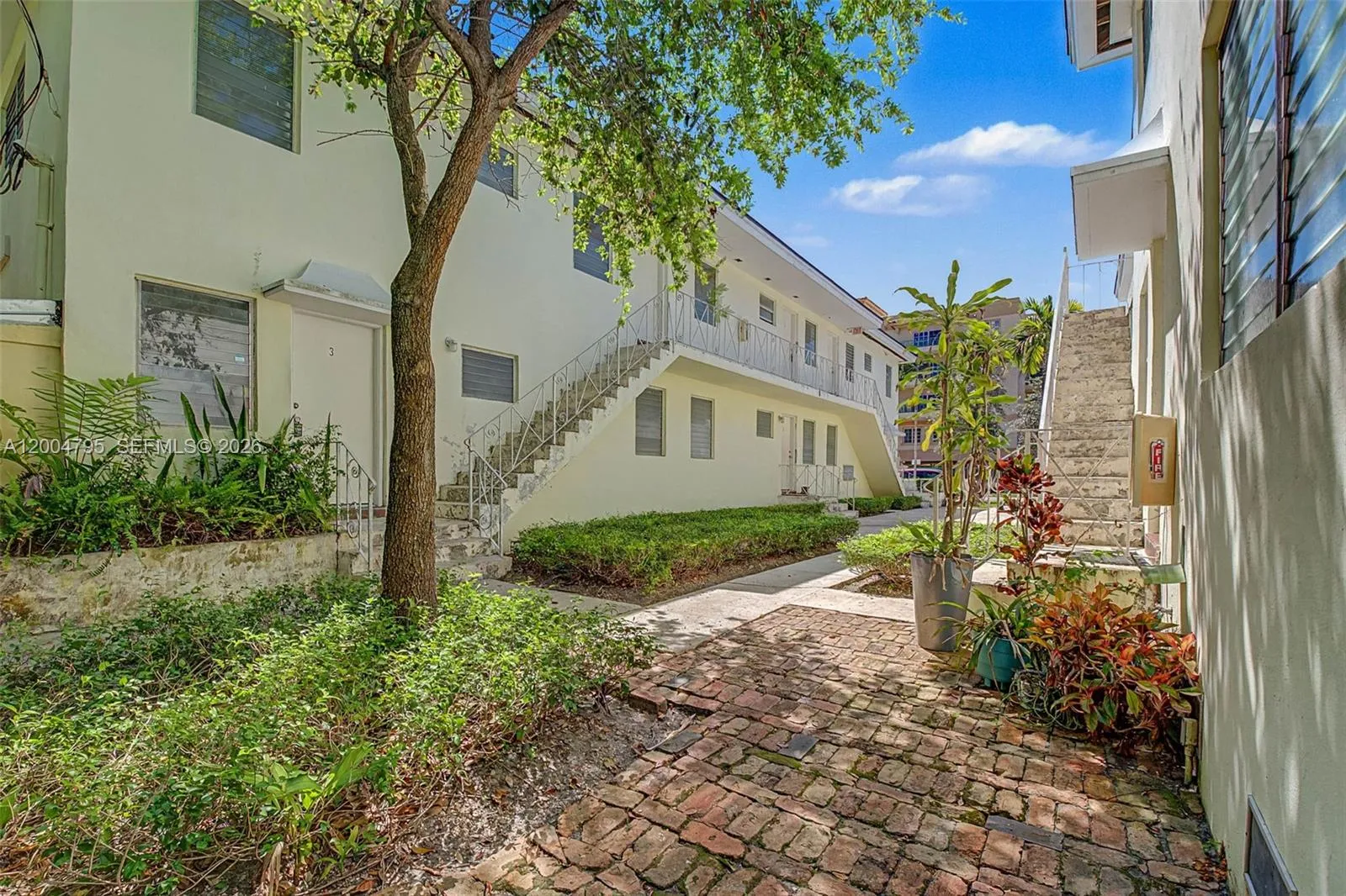 225 Madeira Ave 5, Coral Gables, Florida 33134, Coral Gables, Florida 33134, 1 Bedroom Bedrooms, ,1 BathroomBathrooms,Residential Lease,For Rent,225 Madeira Ave 5, Coral Gables, Florida 33134,A12004795