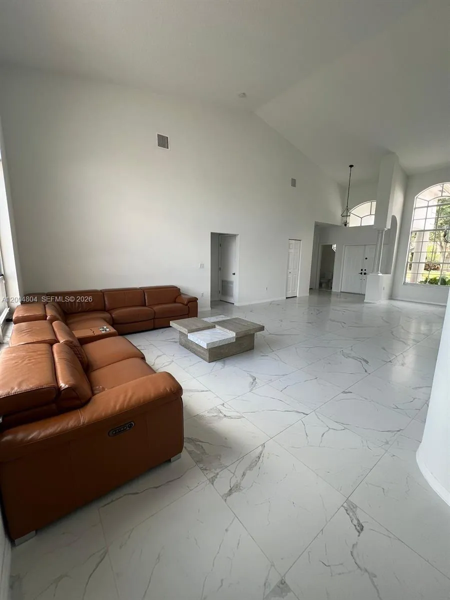 13840 Nw 20th St, Pembroke Pines, Florida 33028, Pembroke Pines, Florida 33028, 5 Bedrooms Bedrooms, ,3 BathroomsBathrooms,Residential,For Sale,13840 Nw 20th St, Pembroke Pines, Florida 33028,A12004804