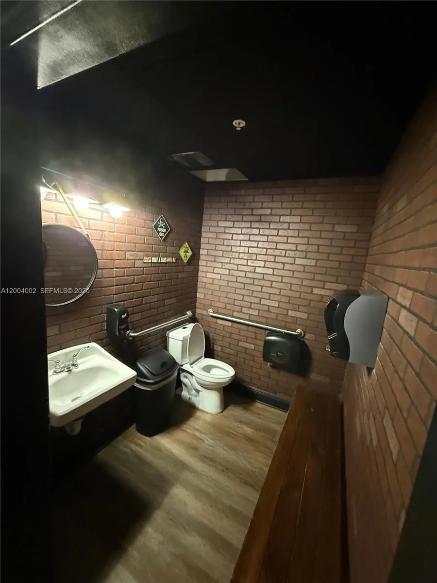 Barbershop Sw 127th Ave, Cutler Bay, Florida 33177, Cutler Bay, Florida 33177, ,Business Opportunity,For Sale,Barbershop Sw 127th Ave, Cutler Bay, Florida 33177,A12004002