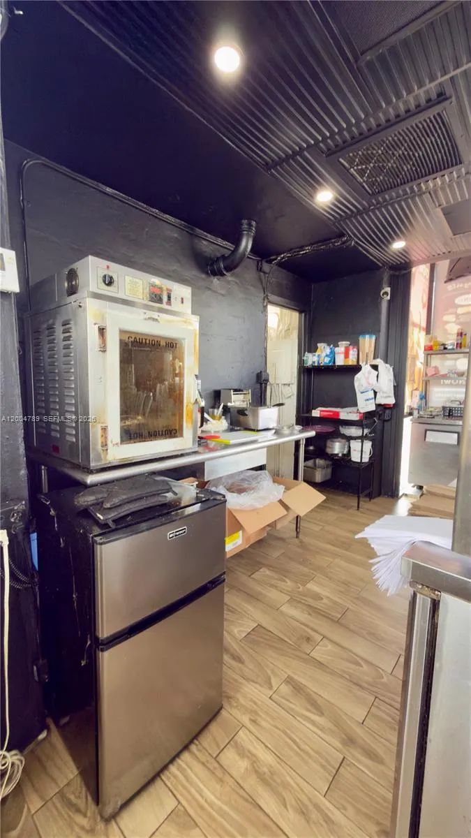 8th St, Miami, Florida 33134, Miami, Florida 33134, ,Business Opportunity,For Sale,8th St, Miami, Florida 33134,A12004789