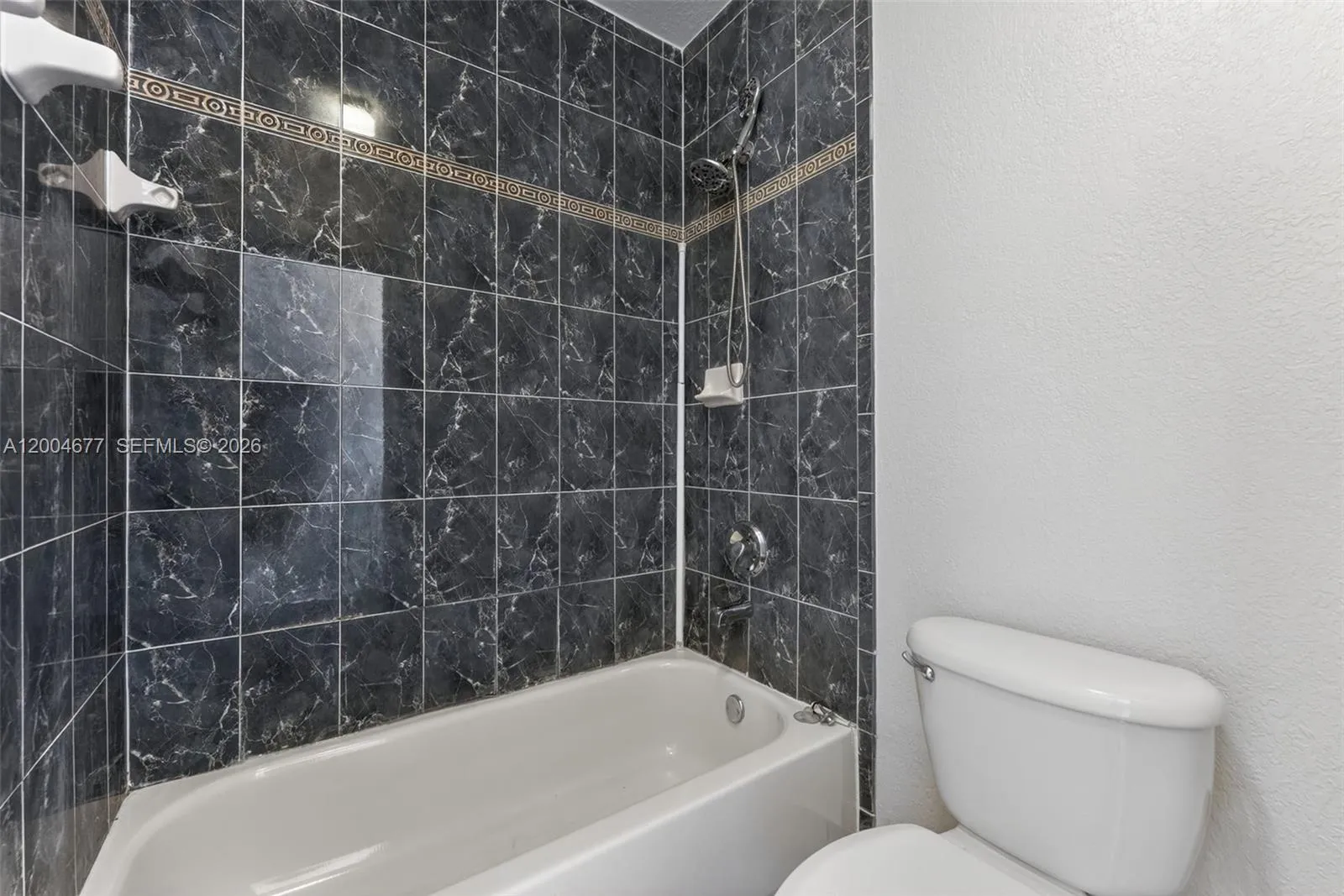 17106 Sw 138th Ct, Miami, Florida 33177, Miami, Florida 33177, 2 Bedrooms Bedrooms, ,2 BathroomsBathrooms,Residential,For Sale,17106 Sw 138th Ct, Miami, Florida 33177,A12004677