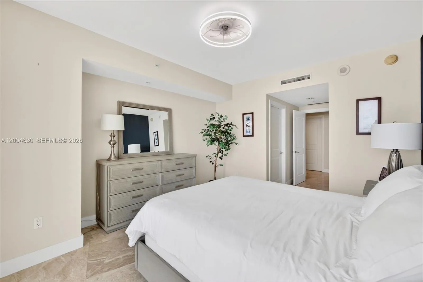 1 N Ocean Blvd 806, Pompano Beach, Florida 33062, Pompano Beach, Florida 33062, 3 Bedrooms Bedrooms, ,2 BathroomsBathrooms,Residential,For Sale,1 N Ocean Blvd 806, Pompano Beach, Florida 33062,A12004630