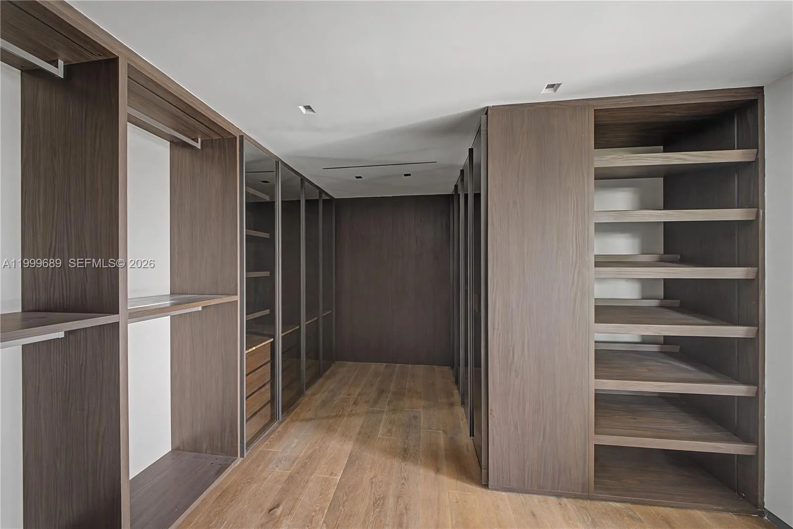 1400 W Lake Dr, Fort Lauderdale, Florida 33316, Fort Lauderdale, Florida 33316, 7 Bedrooms Bedrooms, ,10 BathroomsBathrooms,Residential,For Sale,1400 W Lake Dr, Fort Lauderdale, Florida 33316,A11999689