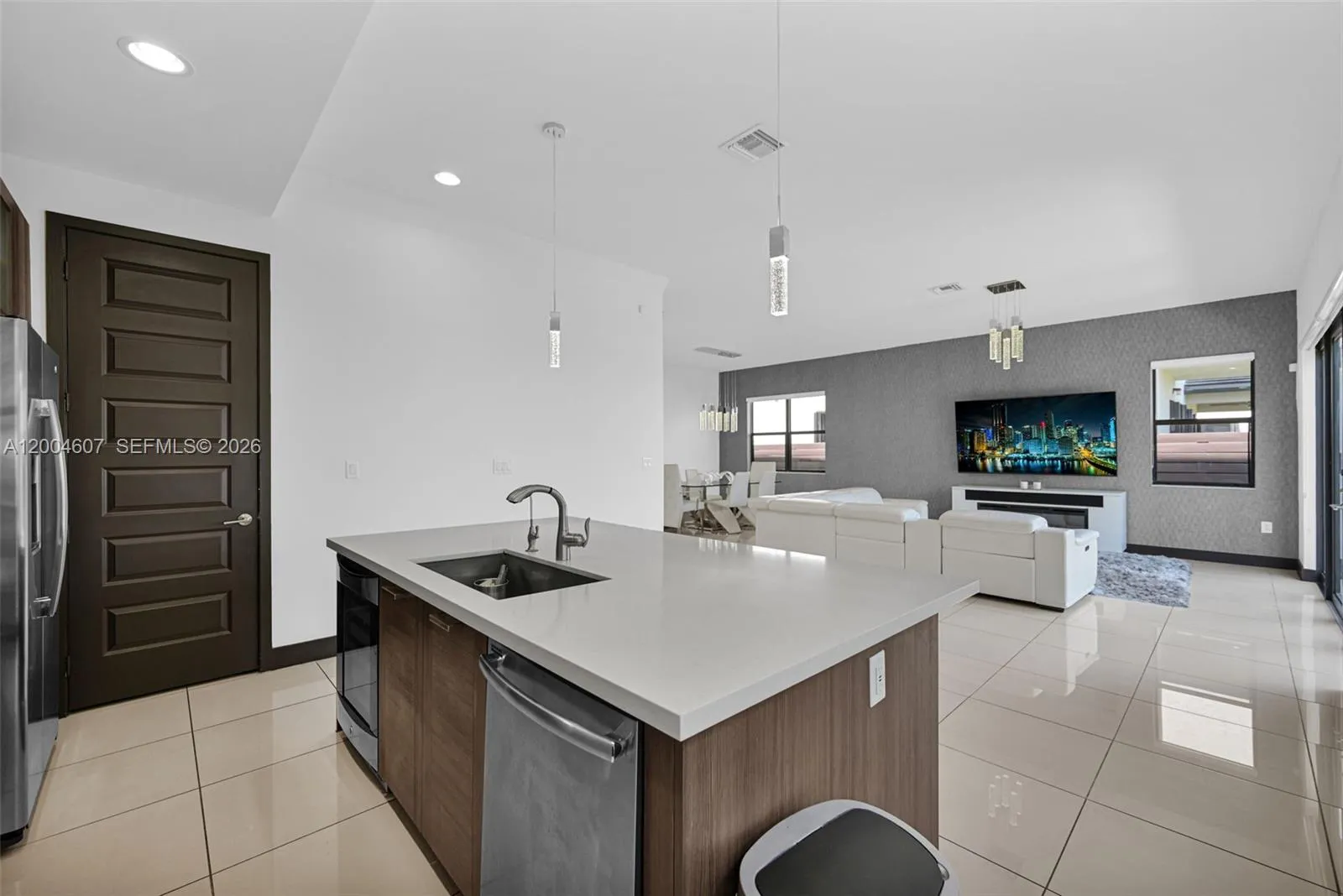 16065 Sw 136th Ter, Miami, Florida 33196, Miami, Florida 33196, 4 Bedrooms Bedrooms, ,3 BathroomsBathrooms,Residential,For Sale,16065 Sw 136th Ter, Miami, Florida 33196,A12004607