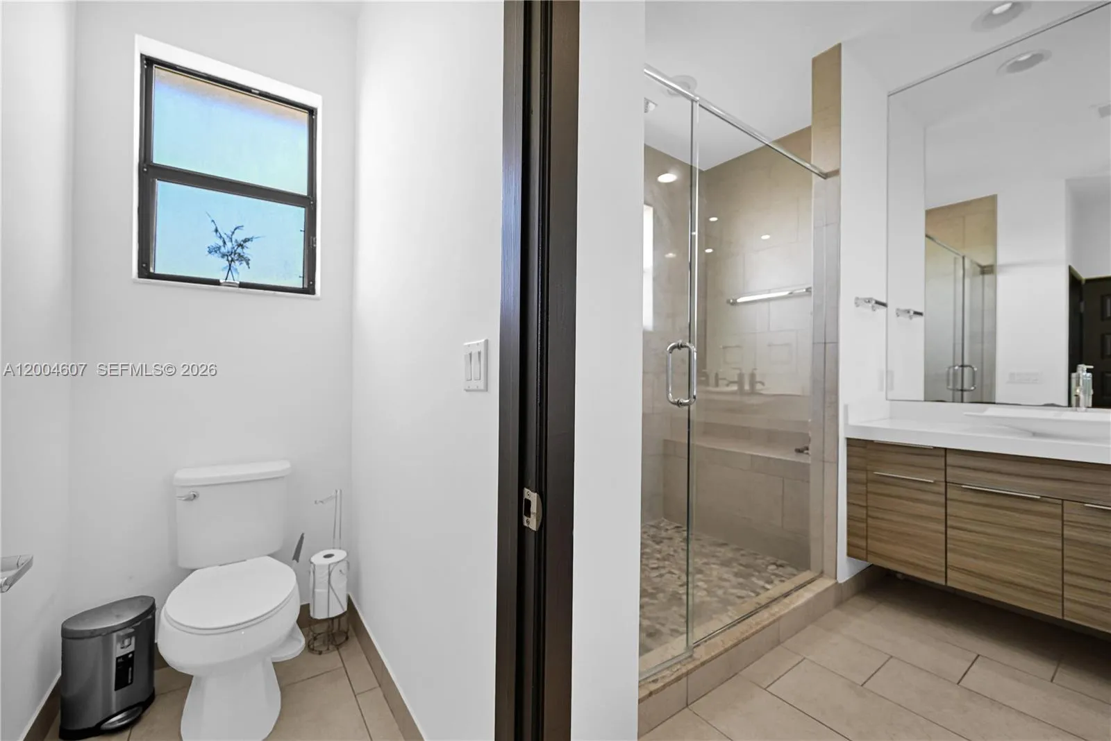 16065 Sw 136th Ter, Miami, Florida 33196, Miami, Florida 33196, 4 Bedrooms Bedrooms, ,3 BathroomsBathrooms,Residential,For Sale,16065 Sw 136th Ter, Miami, Florida 33196,A12004607