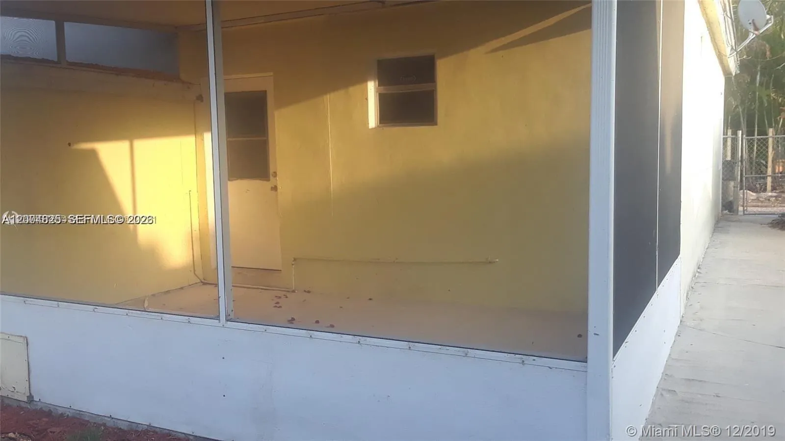 1934 Rodman St Rear Unit, Hollywood, Florida 33020, Hollywood, Florida 33020, 2 Bedrooms Bedrooms, ,2 BathroomsBathrooms,Residential Lease,For Rent,1934 Rodman St Rear Unit, Hollywood, Florida 33020,A12004825