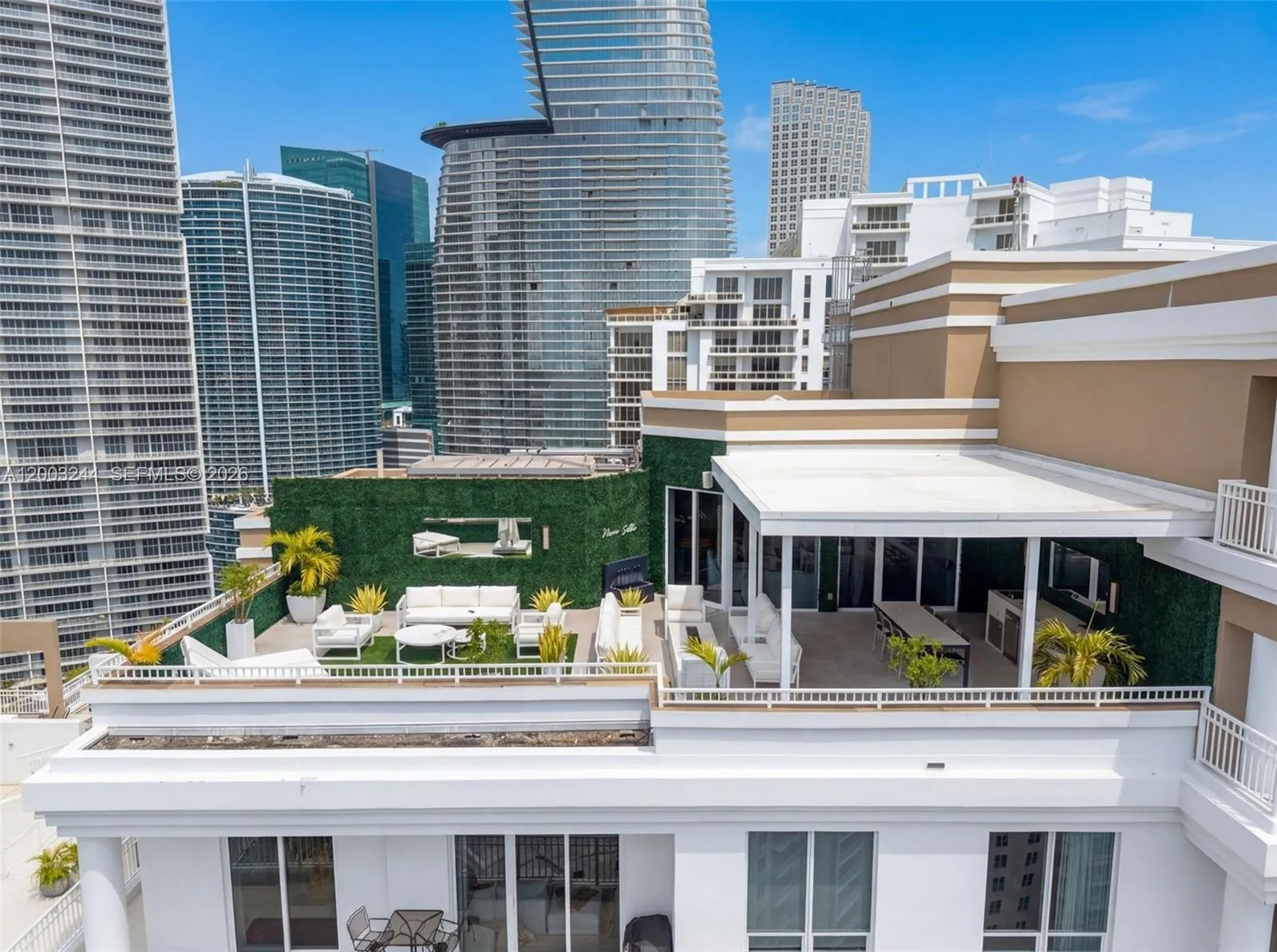 801 Brickell Key Blvd 3306, Miami, Florida 33131, Miami, Florida 33131, 3 Bedrooms Bedrooms, ,3 BathroomsBathrooms,Residential,For Sale,801 Brickell Key Blvd 3306, Miami, Florida 33131,A12003244