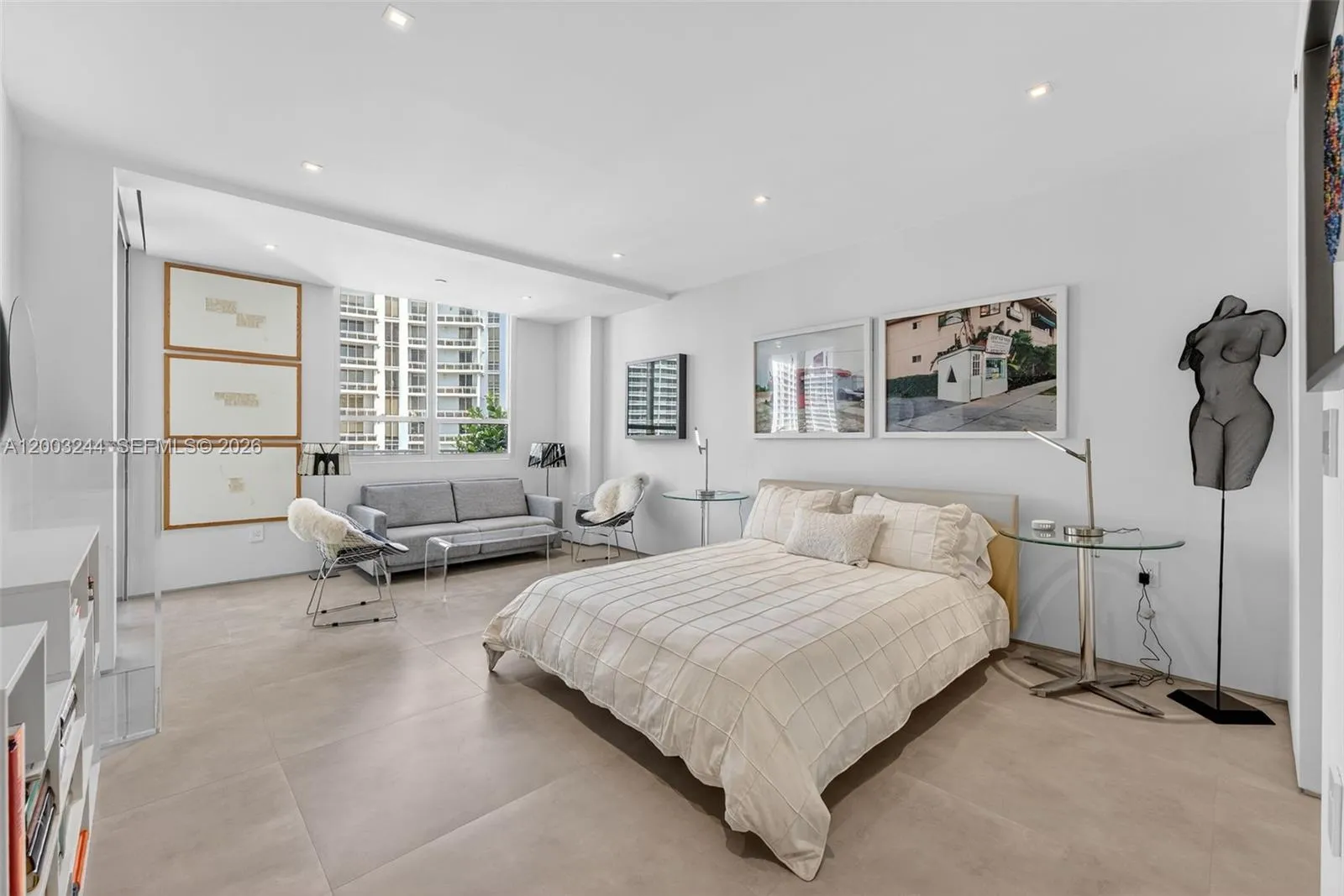 801 Brickell Key Blvd 3306, Miami, Florida 33131, Miami, Florida 33131, 3 Bedrooms Bedrooms, ,3 BathroomsBathrooms,Residential,For Sale,801 Brickell Key Blvd 3306, Miami, Florida 33131,A12003244