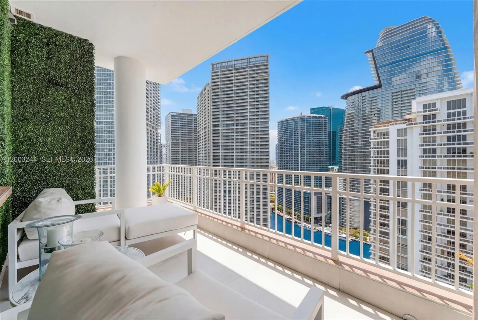 801 Brickell Key Blvd 3306, Miami, Florida 33131, Miami, Florida 33131, 3 Bedrooms Bedrooms, ,3 BathroomsBathrooms,Residential,For Sale,801 Brickell Key Blvd 3306, Miami, Florida 33131,A12003244