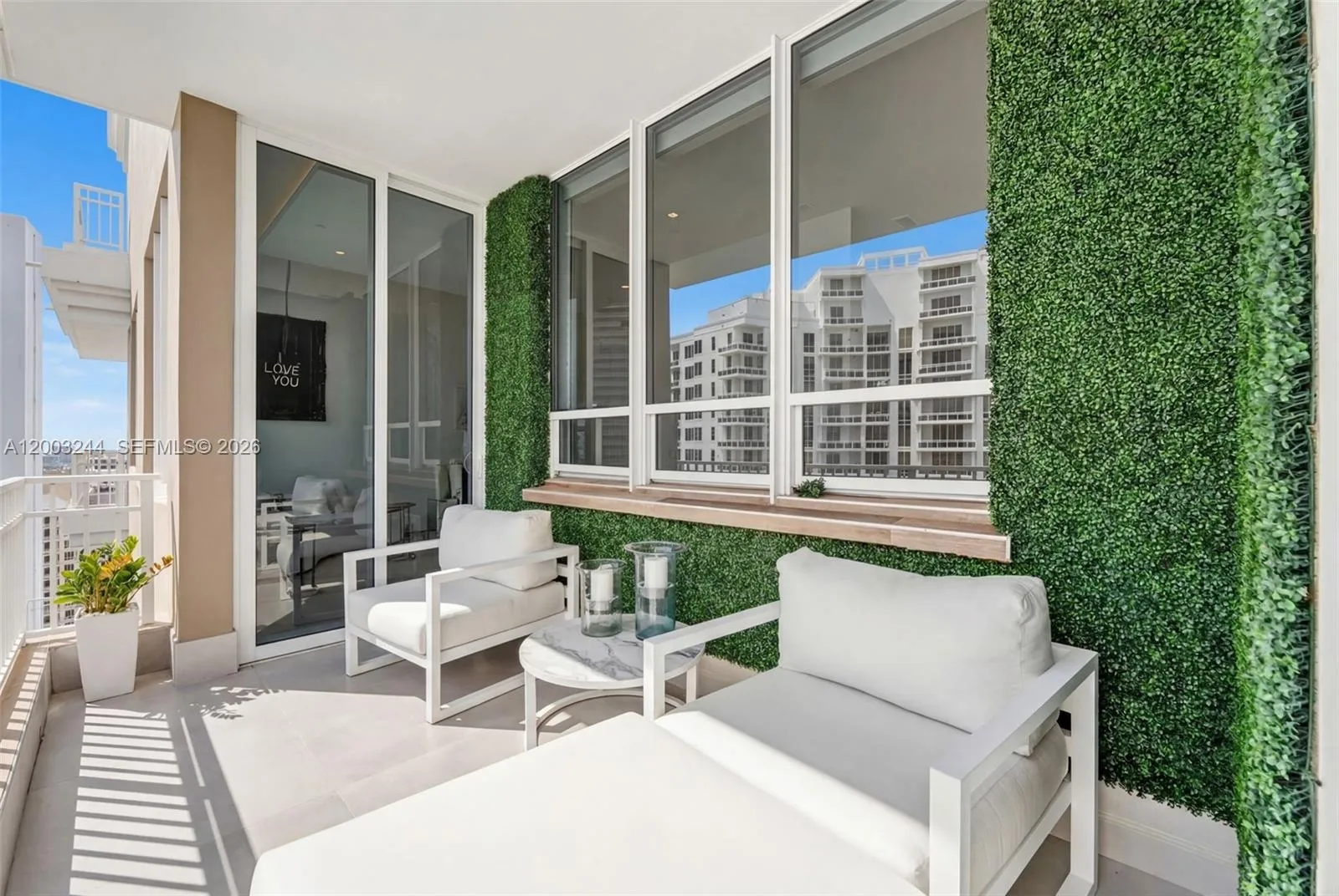 801 Brickell Key Blvd 3306, Miami, Florida 33131, Miami, Florida 33131, 3 Bedrooms Bedrooms, ,3 BathroomsBathrooms,Residential,For Sale,801 Brickell Key Blvd 3306, Miami, Florida 33131,A12003244