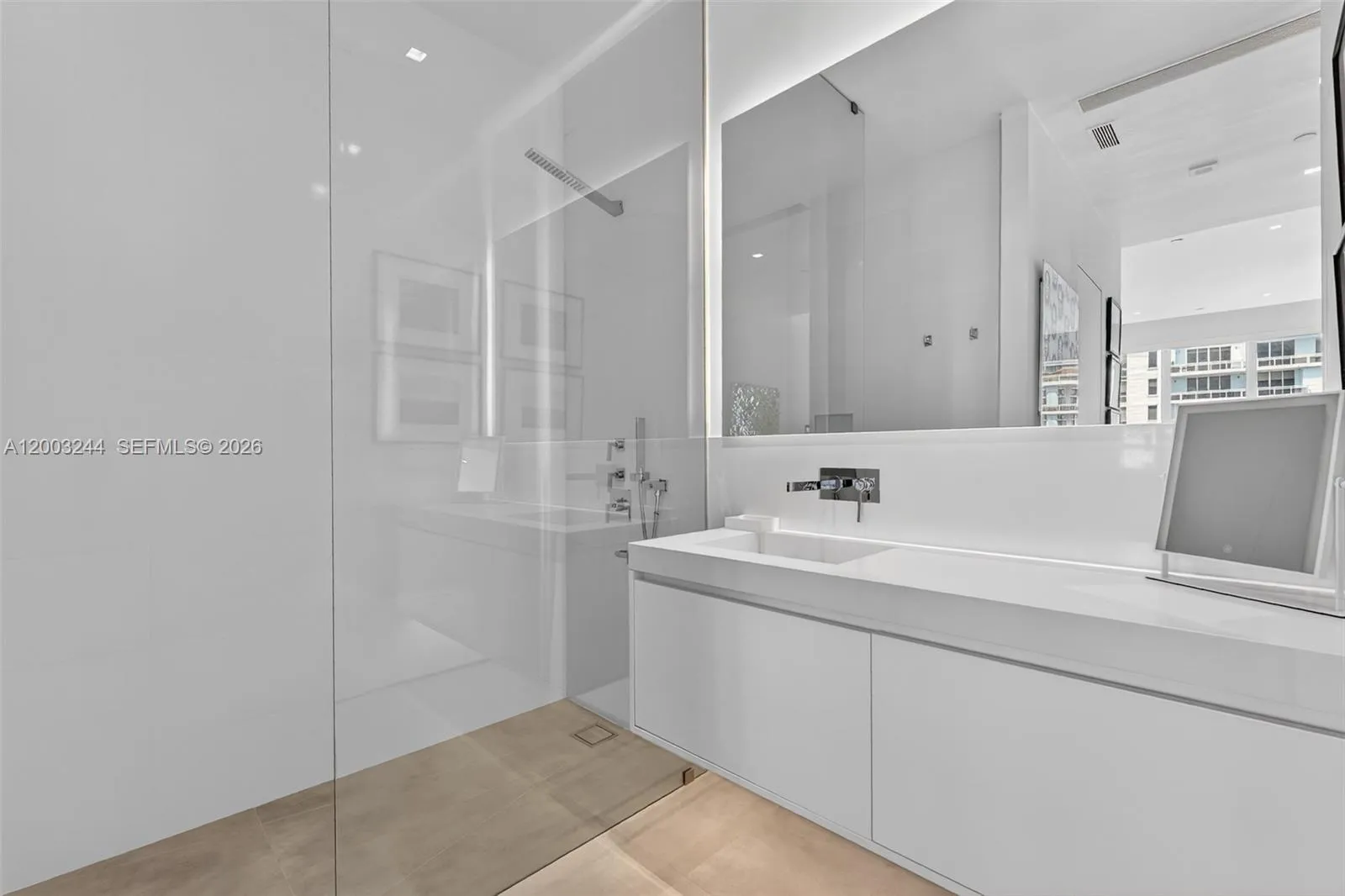 801 Brickell Key Blvd 3306, Miami, Florida 33131, Miami, Florida 33131, 3 Bedrooms Bedrooms, ,3 BathroomsBathrooms,Residential,For Sale,801 Brickell Key Blvd 3306, Miami, Florida 33131,A12003244