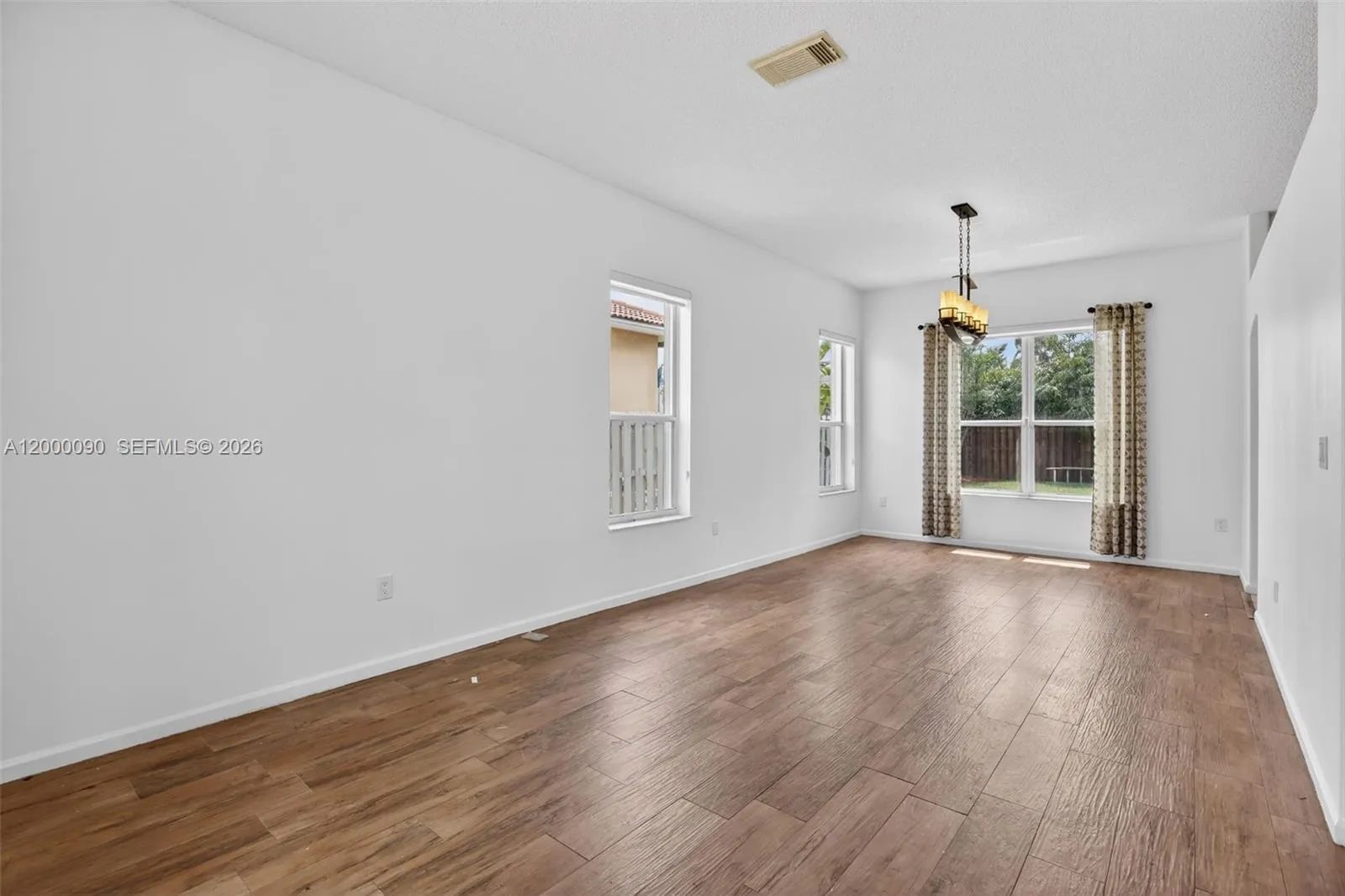 19018 Nw 23rd Pl, Pembroke Pines, Florida 33029, Pembroke Pines, Florida 33029, 5 Bedrooms Bedrooms, ,3 BathroomsBathrooms,Residential,For Sale,19018 Nw 23rd Pl, Pembroke Pines, Florida 33029,A12000090