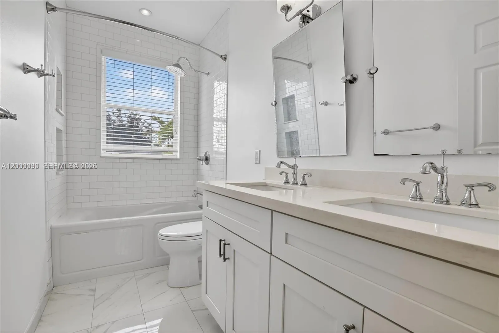 19018 Nw 23rd Pl, Pembroke Pines, Florida 33029, Pembroke Pines, Florida 33029, 5 Bedrooms Bedrooms, ,3 BathroomsBathrooms,Residential,For Sale,19018 Nw 23rd Pl, Pembroke Pines, Florida 33029,A12000090