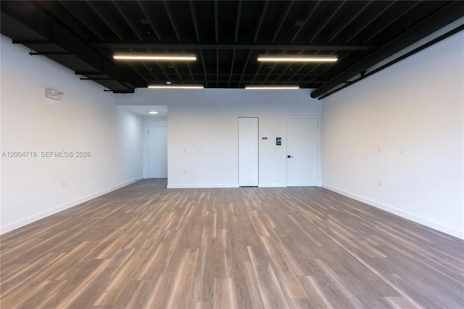 7265 Nw 74th St 6, Medley, Florida 33166, Medley, Florida 33166, ,Commercial Lease,For Rent,7265 Nw 74th St 6, Medley, Florida 33166,A12004719