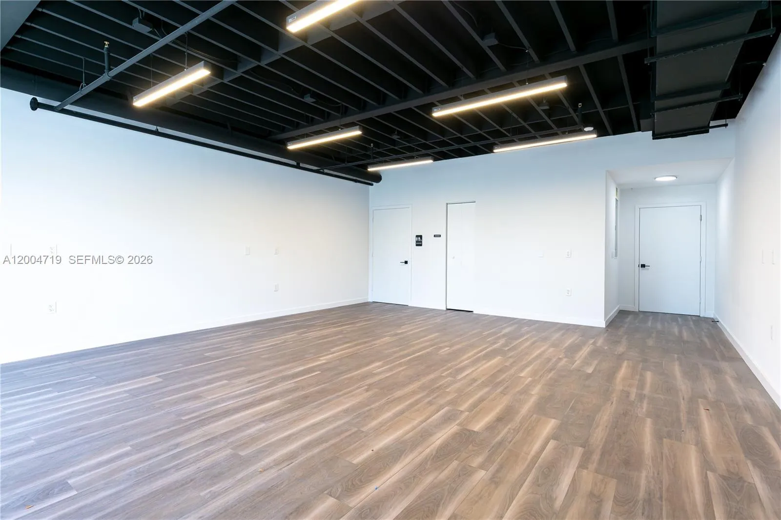 7265 Nw 74th St 6, Medley, Florida 33166, Medley, Florida 33166, ,Commercial Lease,For Rent,7265 Nw 74th St 6, Medley, Florida 33166,A12004719