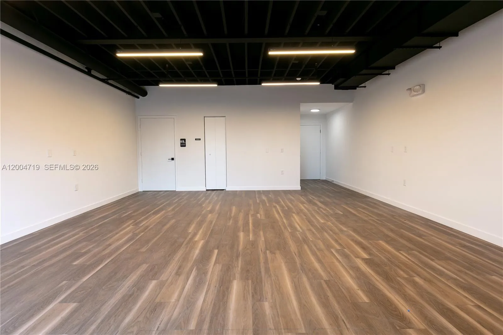 7265 Nw 74th St 6, Medley, Florida 33166, Medley, Florida 33166, ,Commercial Lease,For Rent,7265 Nw 74th St 6, Medley, Florida 33166,A12004719