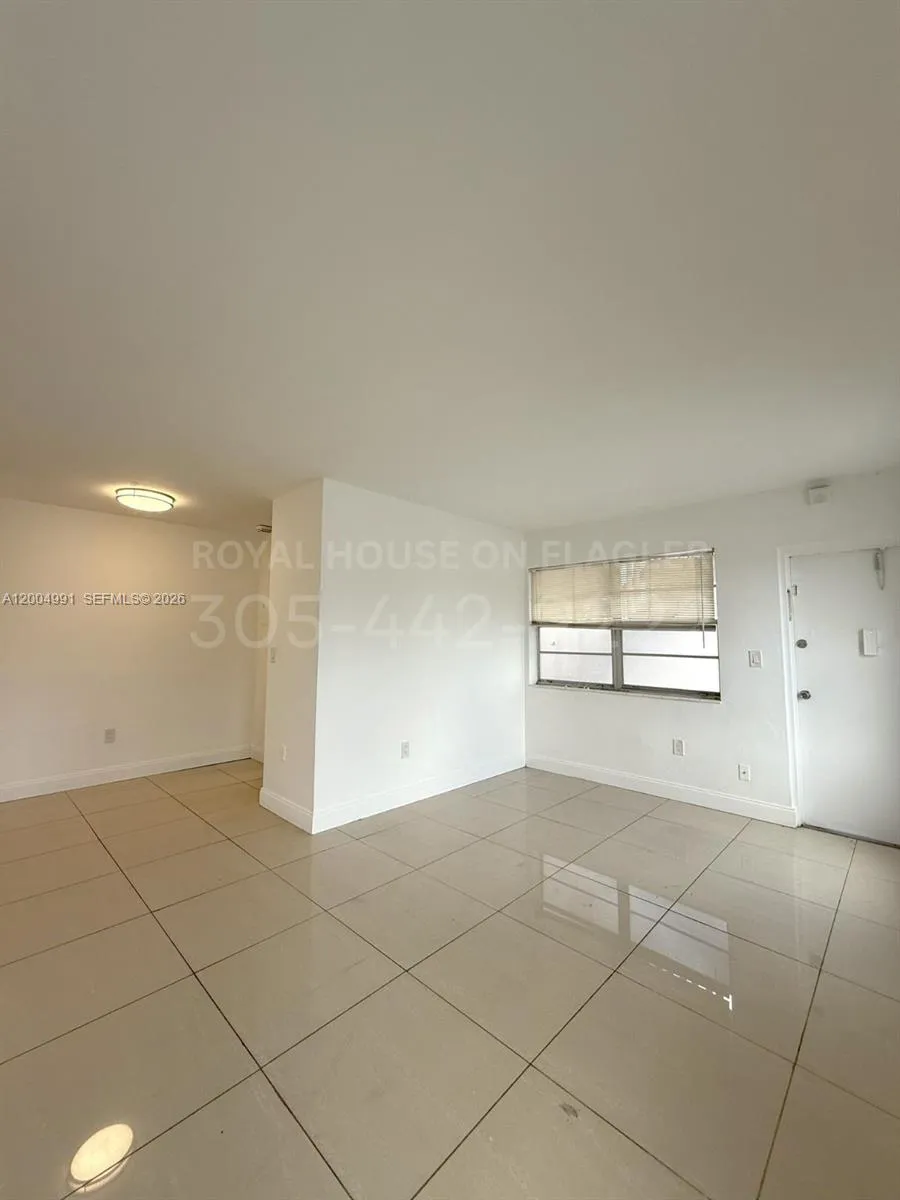 4410 W Flagler St 208, Miami, Florida 33134, Miami, Florida 33134, 1 Bedroom Bedrooms, ,1 BathroomBathrooms,Residential Lease,For Rent,4410 W Flagler St 208, Miami, Florida 33134,A12004991