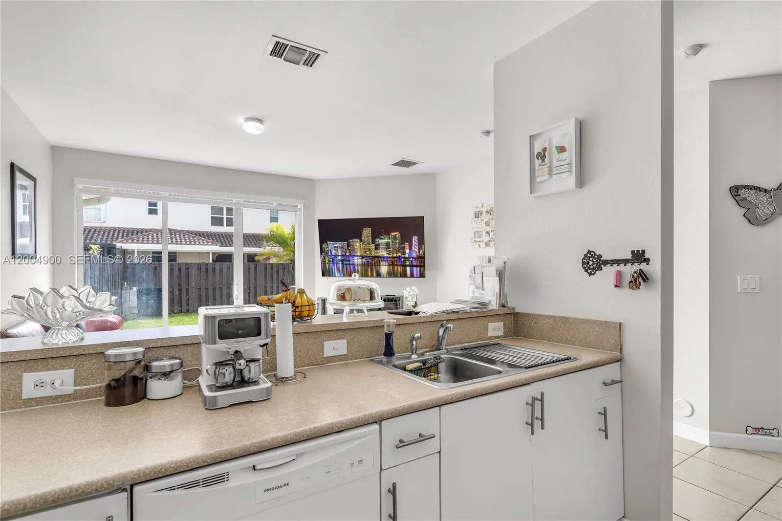 24513 Sw 110th Pl, Homestead, Florida 33032, Homestead, Florida 33032, 4 Bedrooms Bedrooms, ,3 BathroomsBathrooms,Residential,For Sale,24513 Sw 110th Pl, Homestead, Florida 33032,A12004900