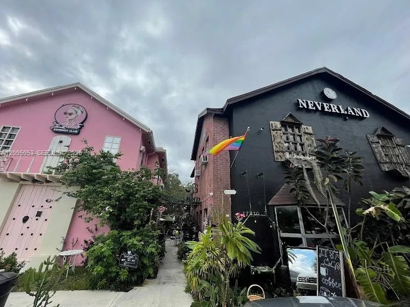 17840 W Dixie Hwy, North Miami Beach, Florida 3316, North Miami Beach, Florida 33160, ,Commercial Lease,For Rent,17840 W Dixie Hwy, North Miami Beach, Florida 3316,A12005053