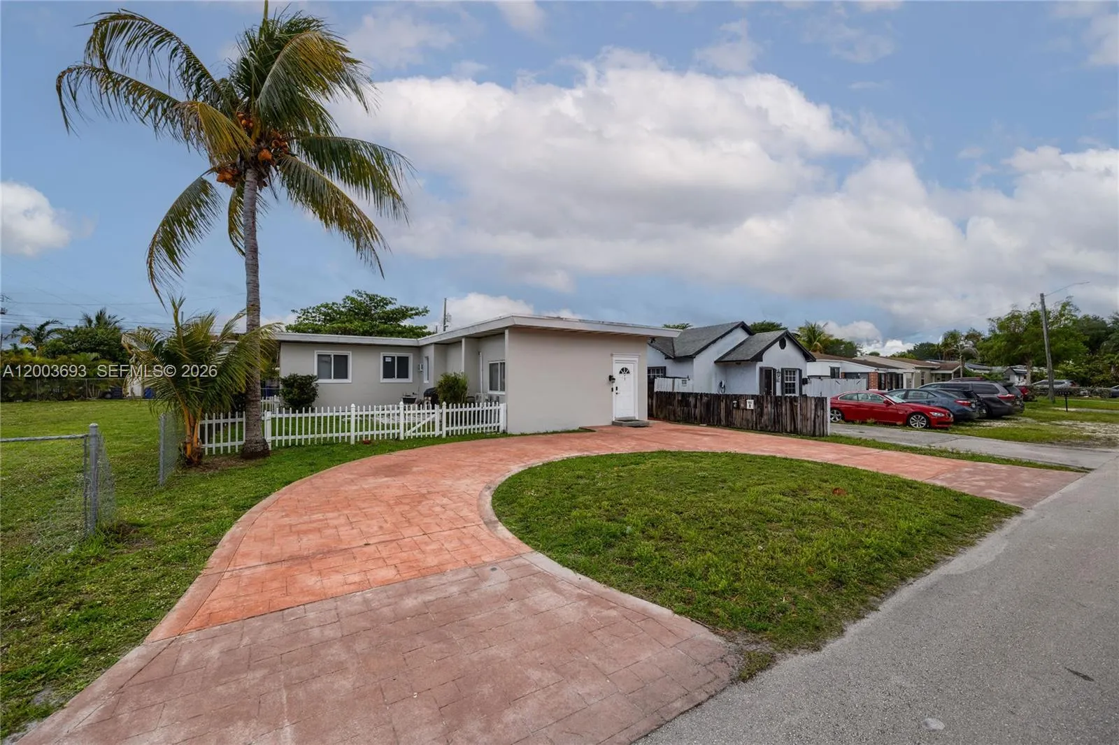 2204 Mckinley St, Hollywood, Florida 33020, Hollywood, Florida 33020, ,Residential Income,For Sale,2204 Mckinley St, Hollywood, Florida 33020,A12003693