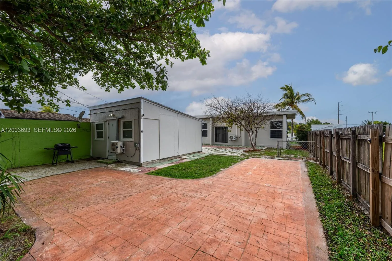 2204 Mckinley St, Hollywood, Florida 33020, Hollywood, Florida 33020, ,Residential Income,For Sale,2204 Mckinley St, Hollywood, Florida 33020,A12003693