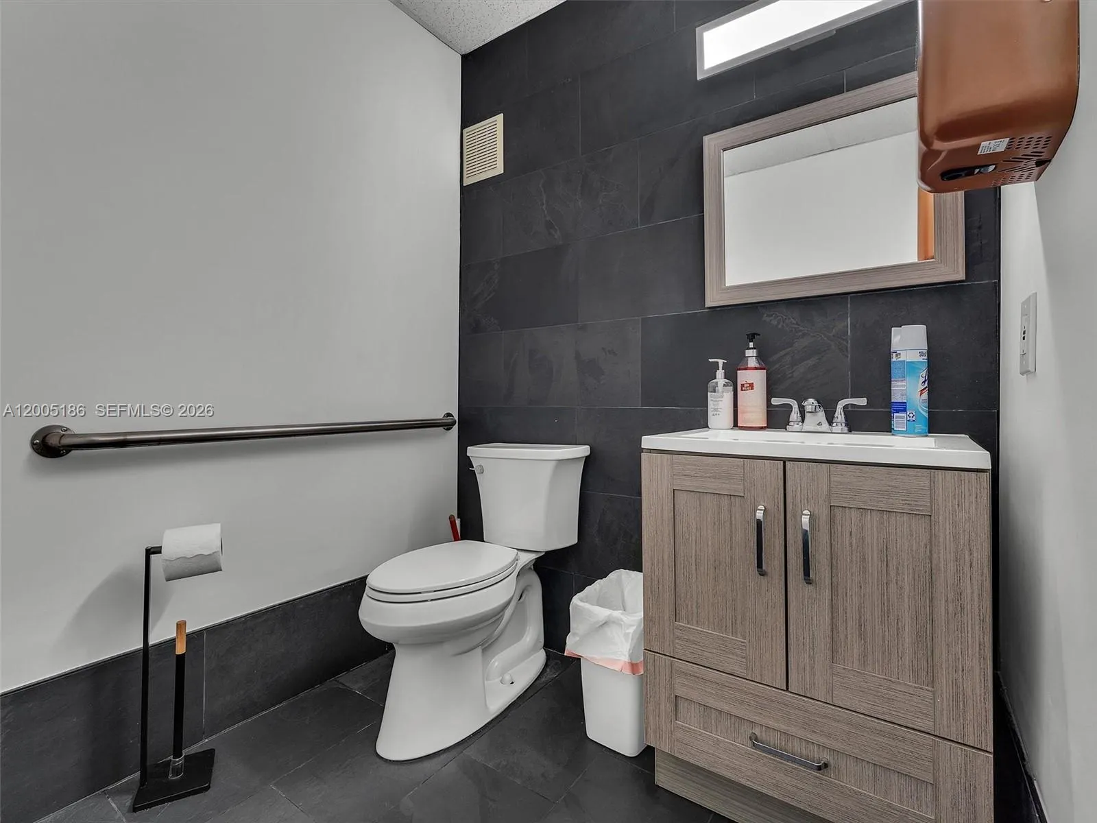 8299 Nw 30th Ter, Doral, Florida 33122, Doral, Florida 33122, ,Commercial Lease,For Rent,8299 Nw 30th Ter, Doral, Florida 33122,A12005186