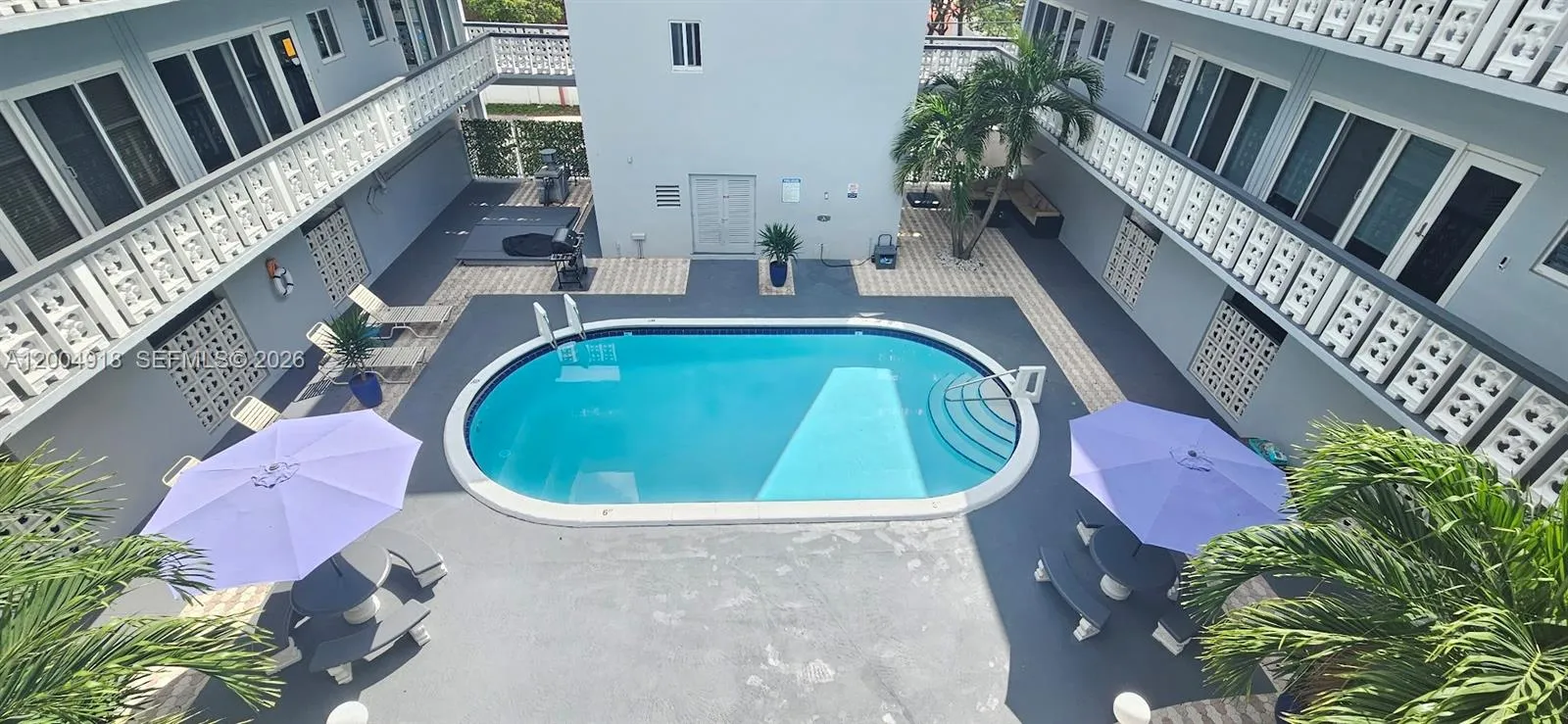 1818 Rodman St 3h, Hollywood, Florida 33020, Hollywood, Florida 33020, 1 Bedroom Bedrooms, ,1 BathroomBathrooms,Residential,For Sale,1818 Rodman St 3h, Hollywood, Florida 33020,A12004918