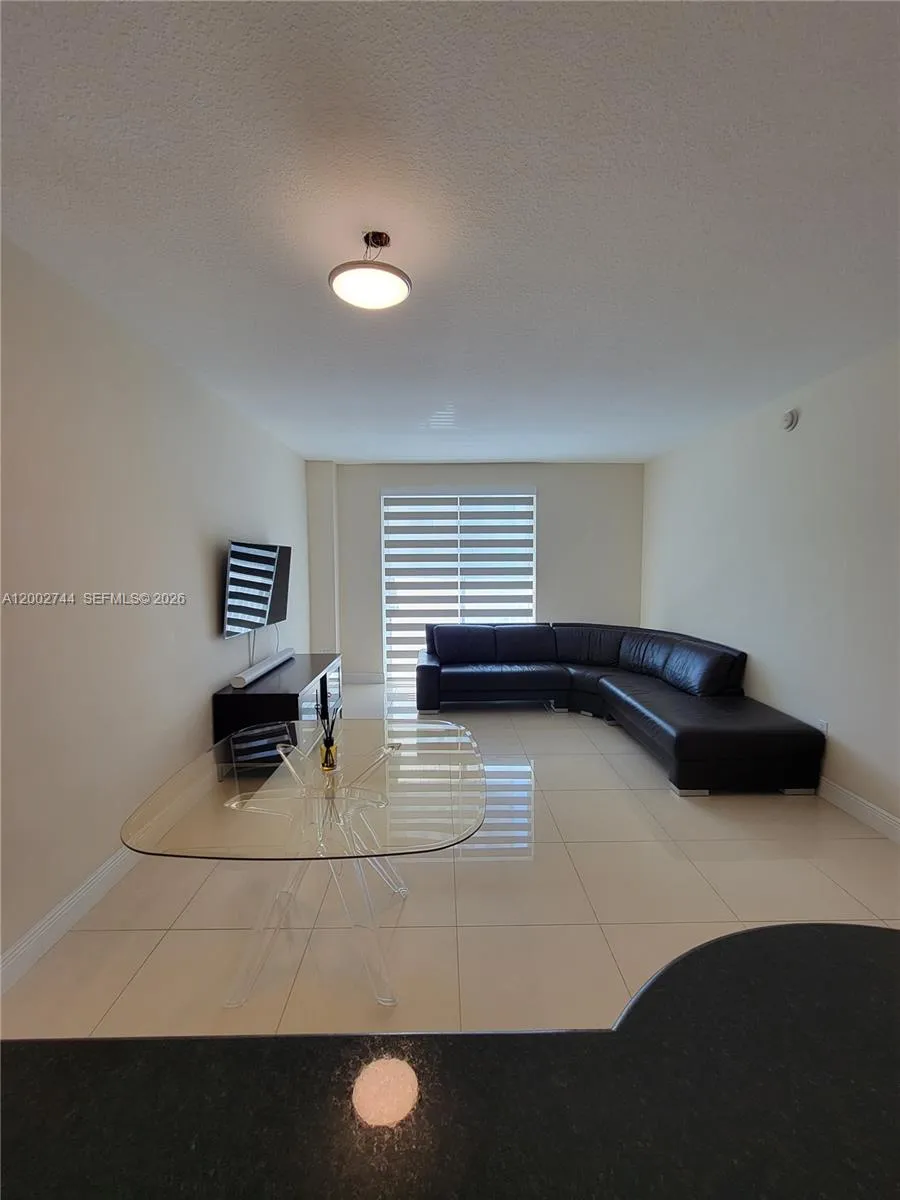 7290 Sw 90th St 403, Miami, Florida 33156, Miami, Florida 33156, 1 Bedroom Bedrooms, ,1 BathroomBathrooms,Residential Lease,For Rent,7290 Sw 90th St 403, Miami, Florida 33156,A12002744