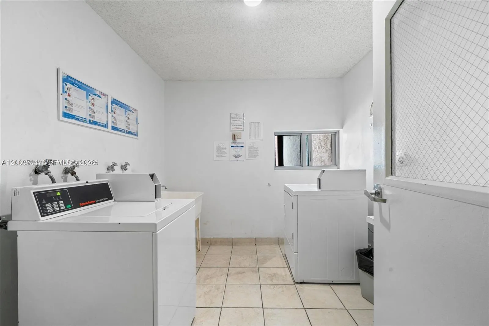 2655 Collins Ave 2406, Miami Beach, Florida 33140, Miami Beach, Florida 33140, 1 Bedroom Bedrooms, ,1 BathroomBathrooms,Residential,For Sale,2655 Collins Ave 2406, Miami Beach, Florida 33140,A12003784