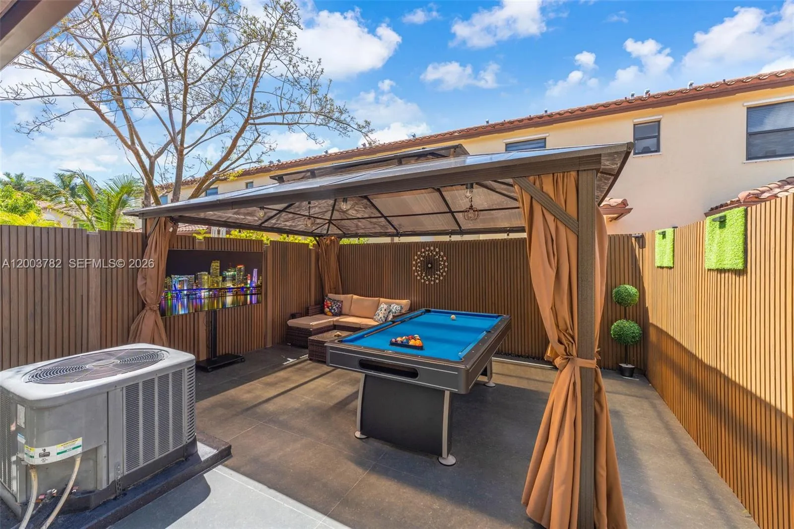 3214 Se 4th Ct, Homestead, Florida 33033, Homestead, Florida 33033, 2 Bedrooms Bedrooms, ,2 BathroomsBathrooms,Residential,For Sale,3214 Se 4th Ct, Homestead, Florida 33033,A12003782