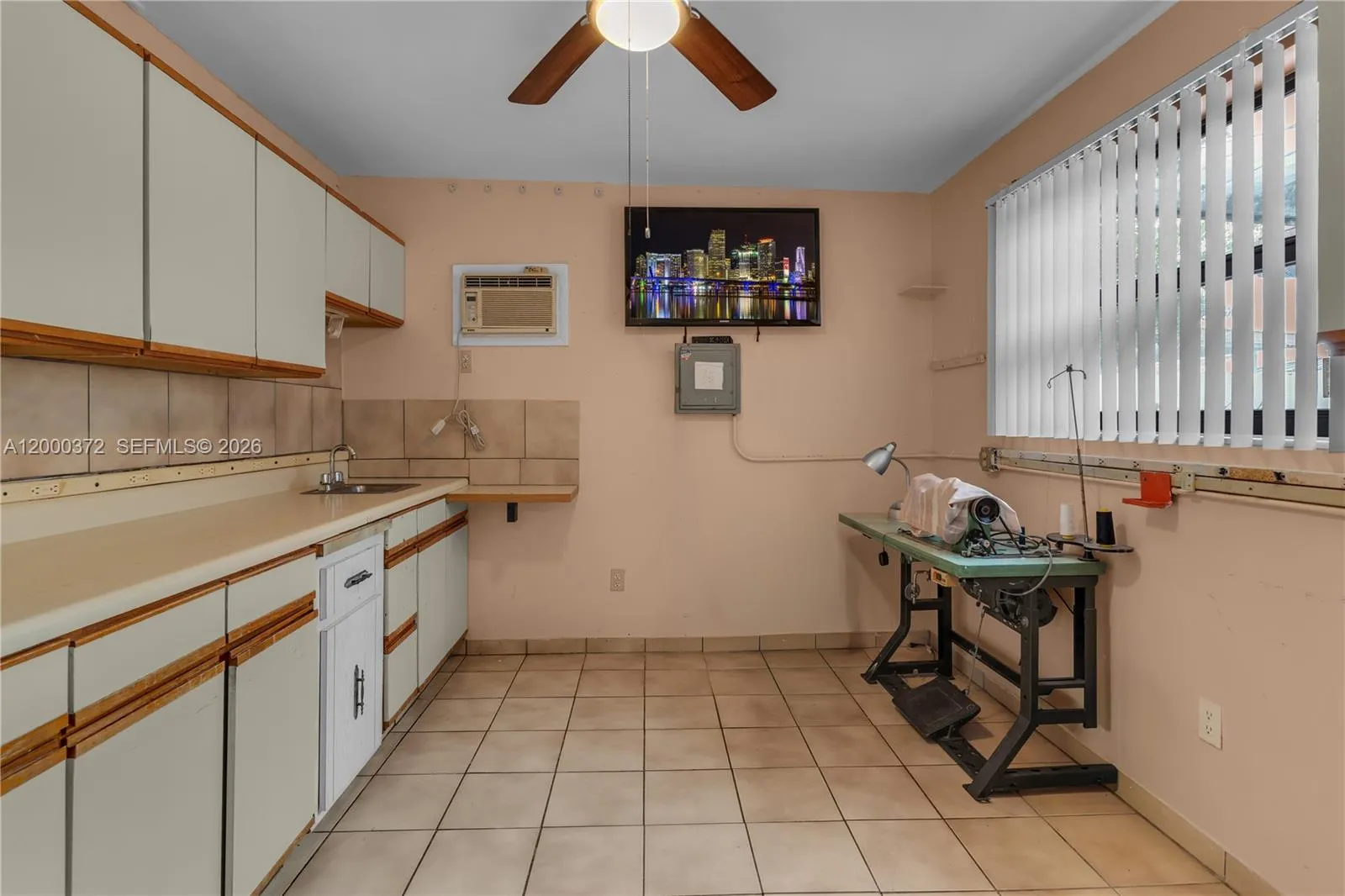 6770 Sw 15th St, Miami, Florida 33144, Miami, Florida 33144, 3 Bedrooms Bedrooms, 1 Room Rooms,2 BathroomsBathrooms,Residential,For Sale,6770 Sw 15th St, Miami, Florida 33144,A12000372