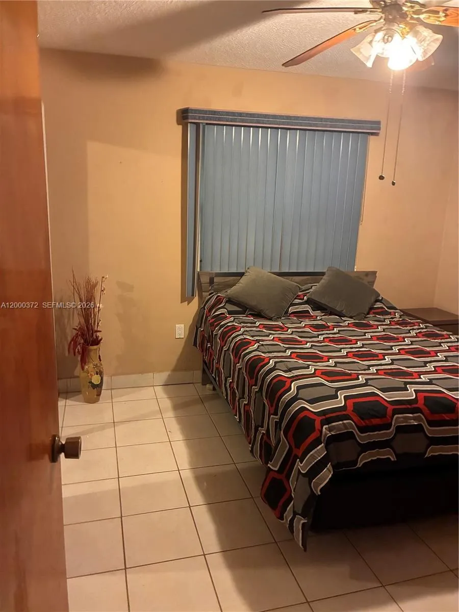 6770 Sw 15th St, Miami, Florida 33144, Miami, Florida 33144, 3 Bedrooms Bedrooms, 1 Room Rooms,2 BathroomsBathrooms,Residential,For Sale,6770 Sw 15th St, Miami, Florida 33144,A12000372