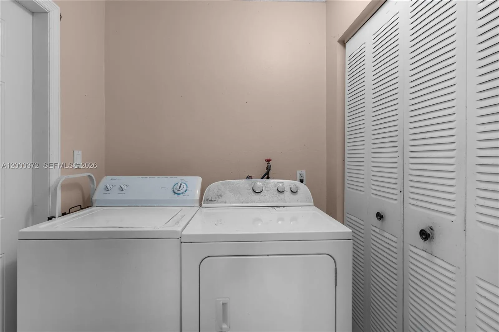 6770 Sw 15th St, Miami, Florida 33144, Miami, Florida 33144, 3 Bedrooms Bedrooms, 1 Room Rooms,2 BathroomsBathrooms,Residential,For Sale,6770 Sw 15th St, Miami, Florida 33144,A12000372