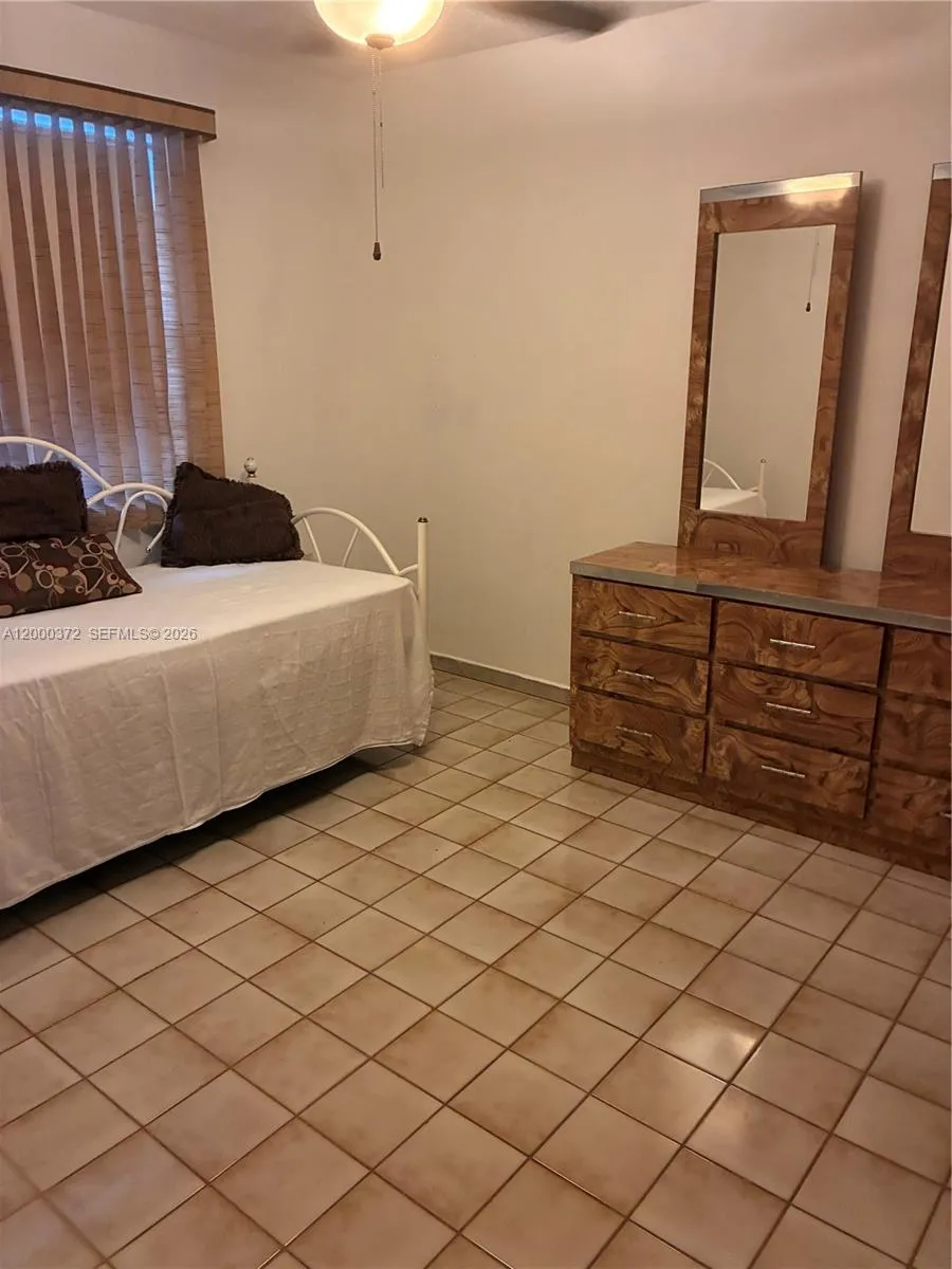 6770 Sw 15th St, Miami, Florida 33144, Miami, Florida 33144, 3 Bedrooms Bedrooms, 1 Room Rooms,2 BathroomsBathrooms,Residential,For Sale,6770 Sw 15th St, Miami, Florida 33144,A12000372