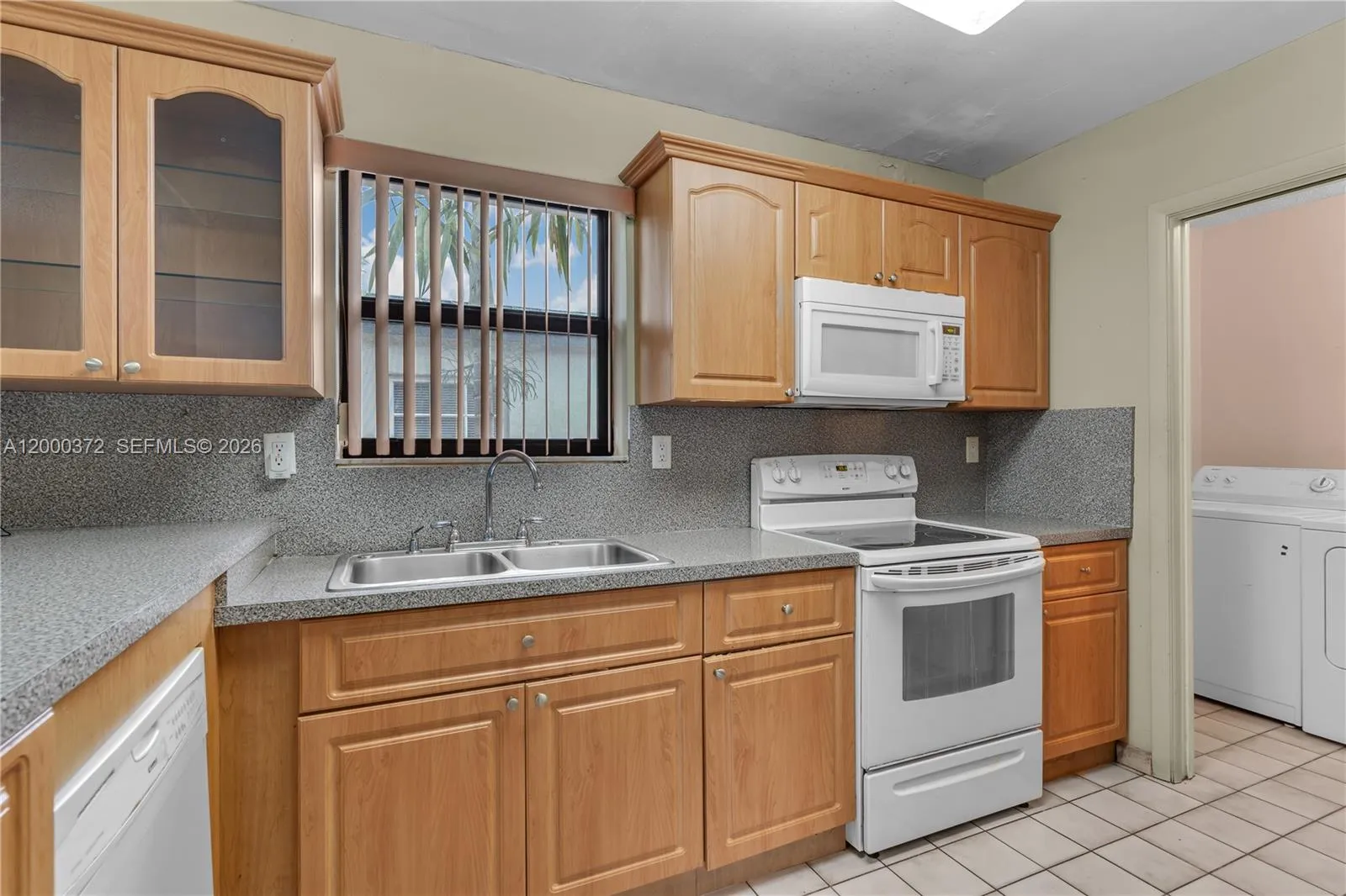 6770 Sw 15th St, Miami, Florida 33144, Miami, Florida 33144, 3 Bedrooms Bedrooms, 1 Room Rooms,2 BathroomsBathrooms,Residential,For Sale,6770 Sw 15th St, Miami, Florida 33144,A12000372