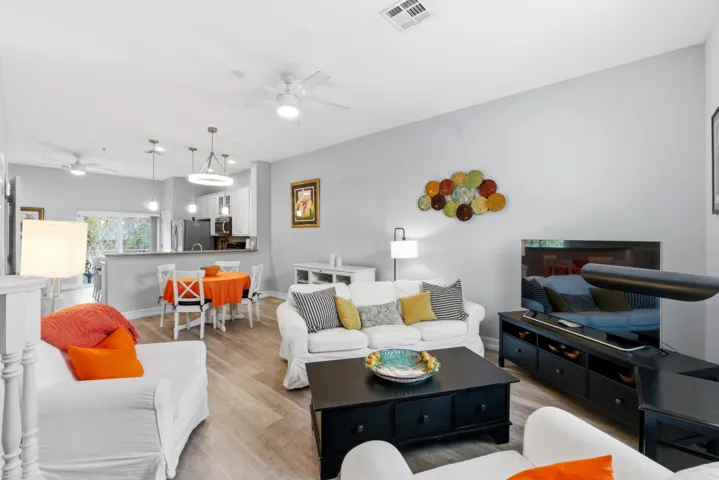2445 NE 14th Street Causeway_018
