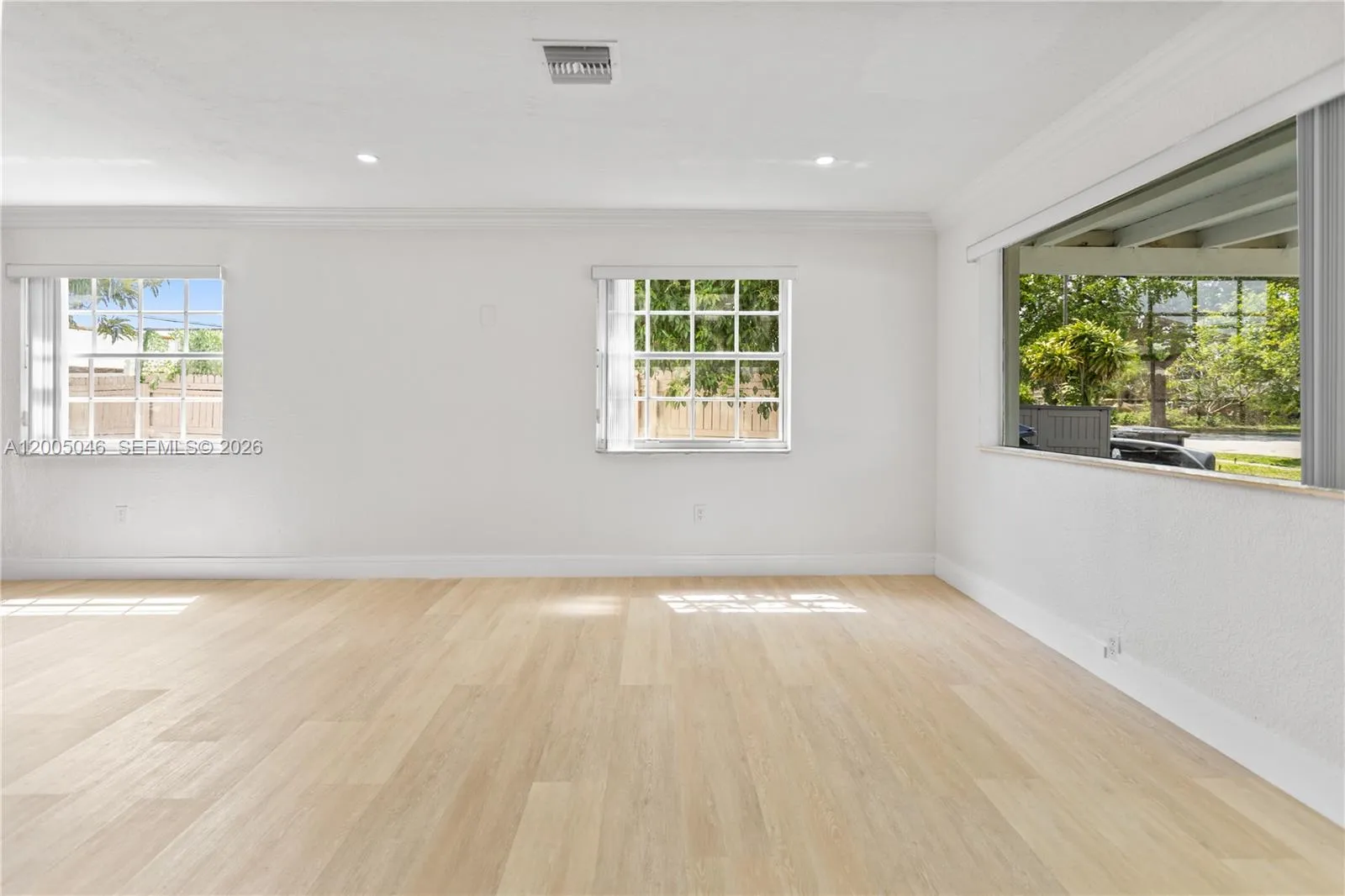 6408 Pierce St, Hollywood, Florida 33024, Hollywood, Florida 33024, 4 Bedrooms Bedrooms, ,2 BathroomsBathrooms,Residential,For Sale,6408 Pierce St, Hollywood, Florida 33024,A12005046