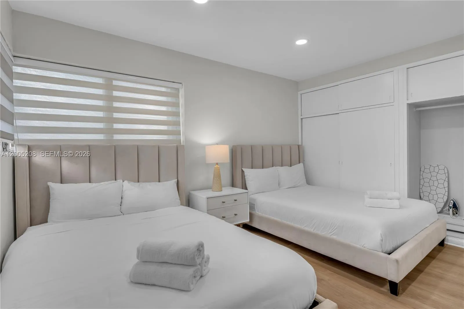 10006 E Bay Harbor Dr 11, Bay Harbor Islands, Flor, Bay Harbor Islands, Florida 33154, 2 Bedrooms Bedrooms, ,1 BathroomBathrooms,Residential Lease,For Rent,10006 E Bay Harbor Dr 11, Bay Harbor Islands, Flor,A12005208